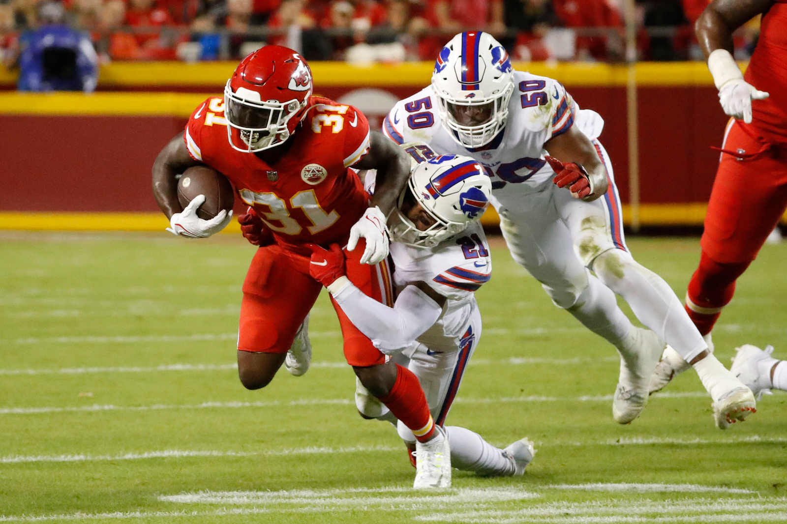 Poyer makes the stop